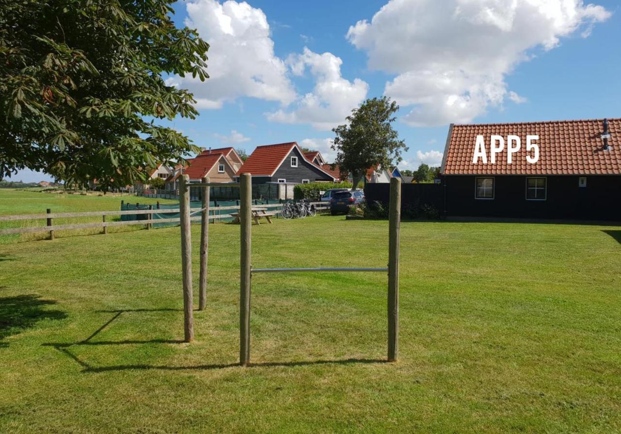 Tussen Dijken Apartment Hollum  Bagian luar foto